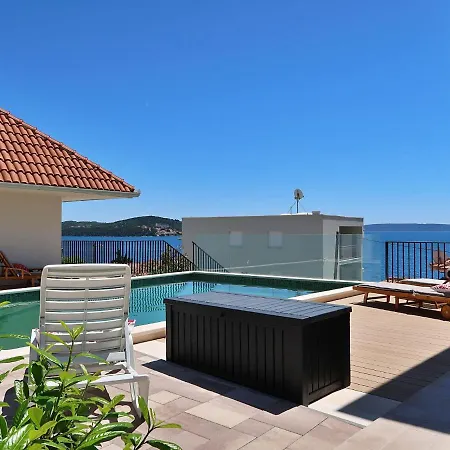 Viva-by The Sea-panorama Penthouse By Interhome * Seget Vranjica